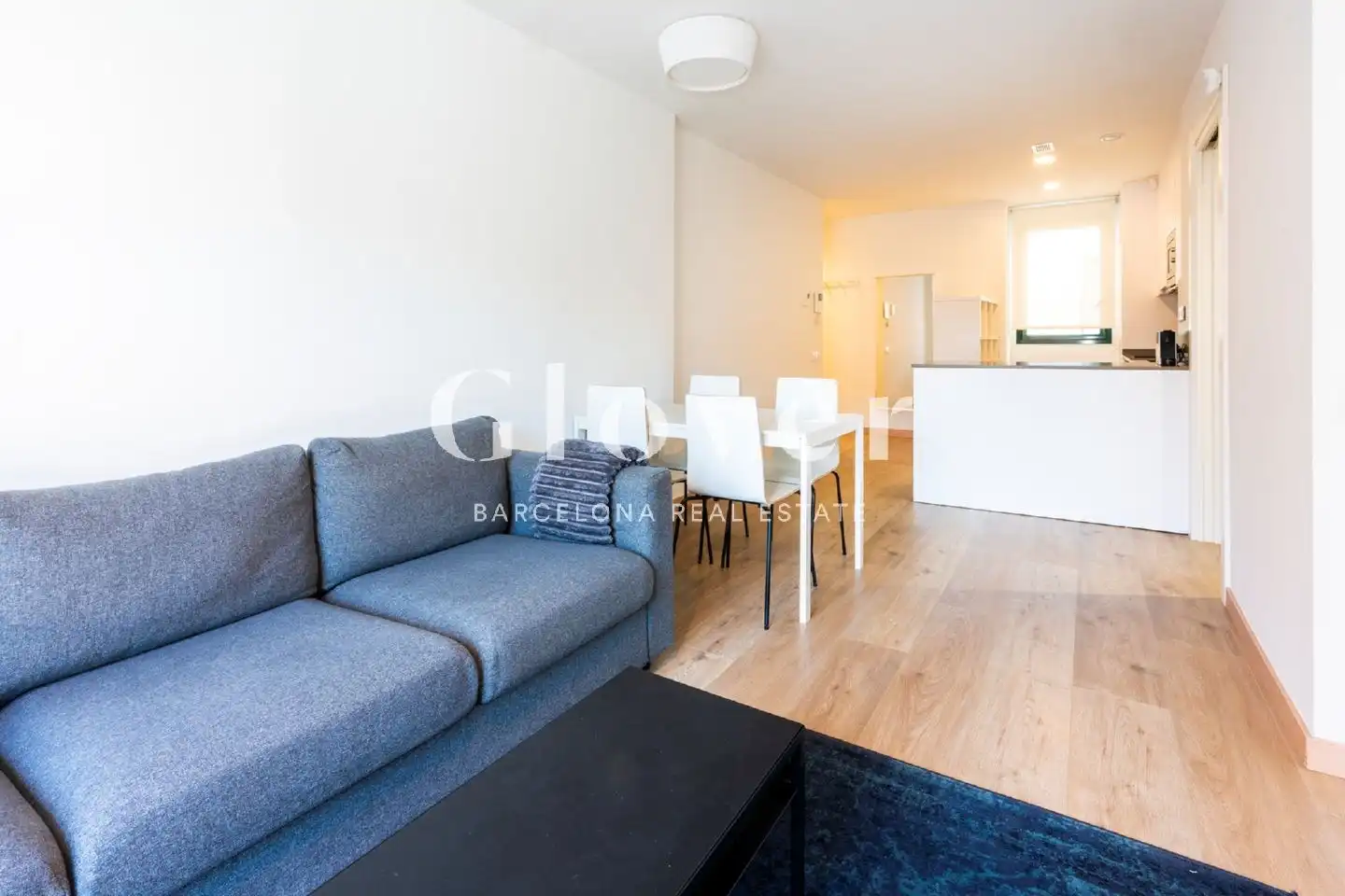 Habitación de Piso en venta en Barcelona con Aire acondicionado y Calefacción