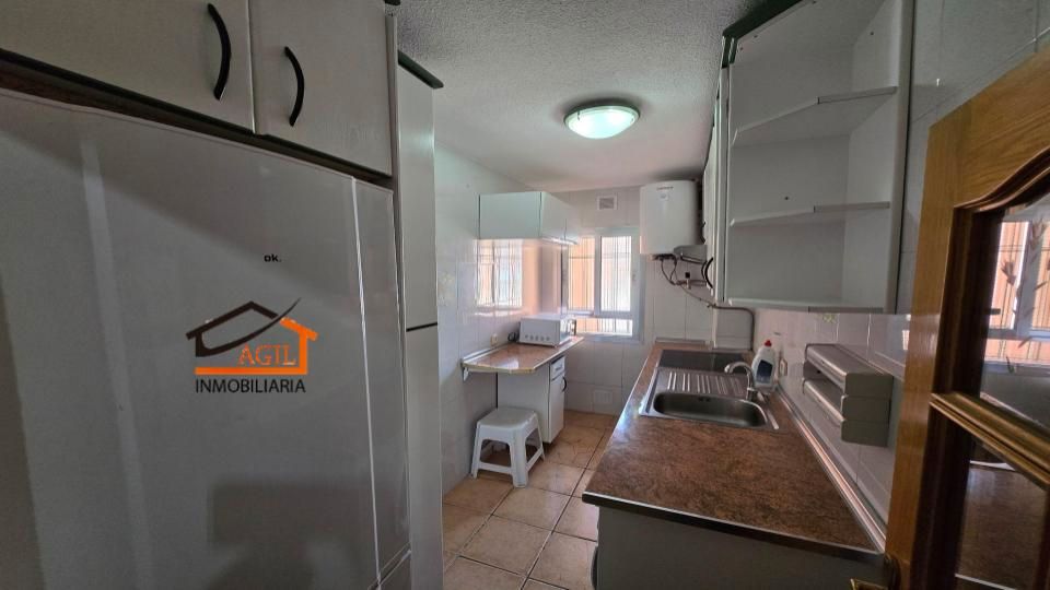 Flat for sale in Calle Fray Melchor Cano, Santos, Centro, Leganés