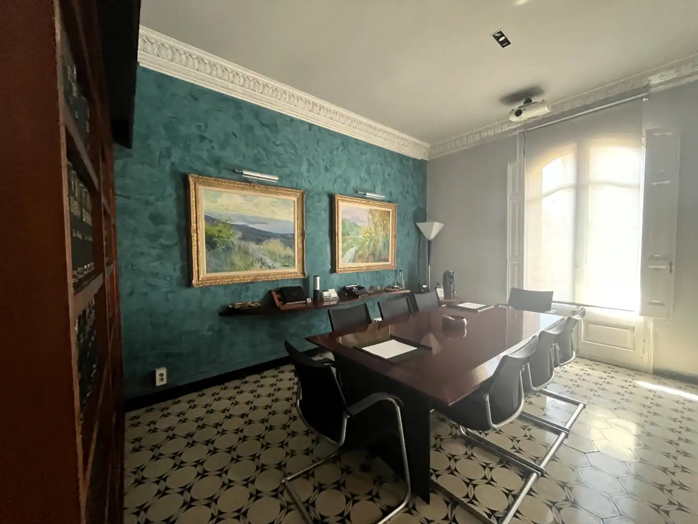 Comedor de Oficina de alquiler en Barcelona con Aire acondicionado, Calefacción y Amueblado