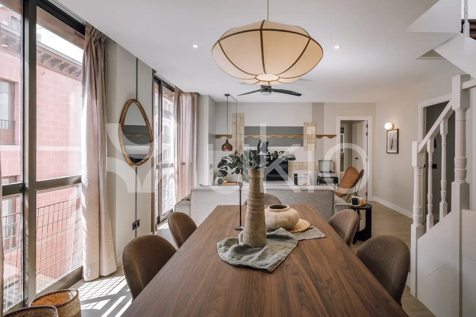 Comedor de Apartamento de alquiler en Madrid con Aire acondicionado, Calefacción y Amueblado