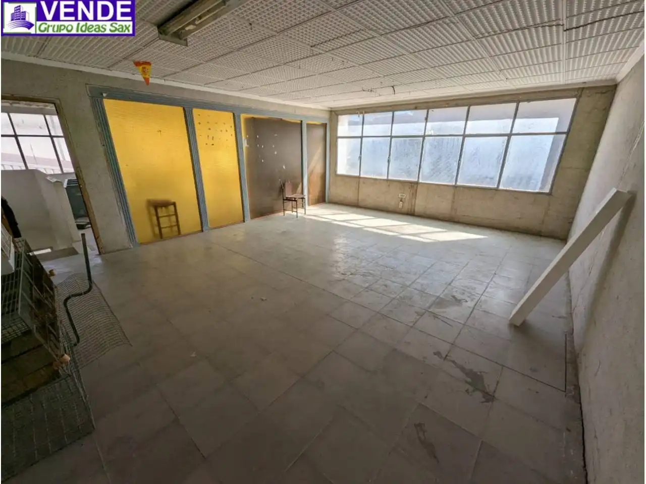 Misto residenziale in vendita a Sax, imagen 4