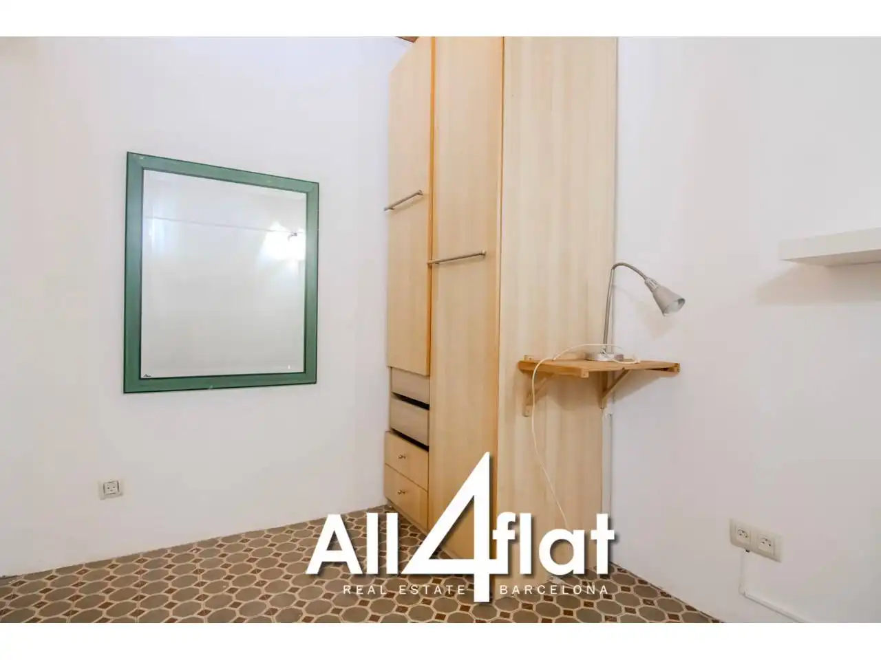 Schlafzimmer von Wohnung zur Miete in L'Hospitalet de Llobregat mit Klimaanlage, Privatgarten und Möbliert