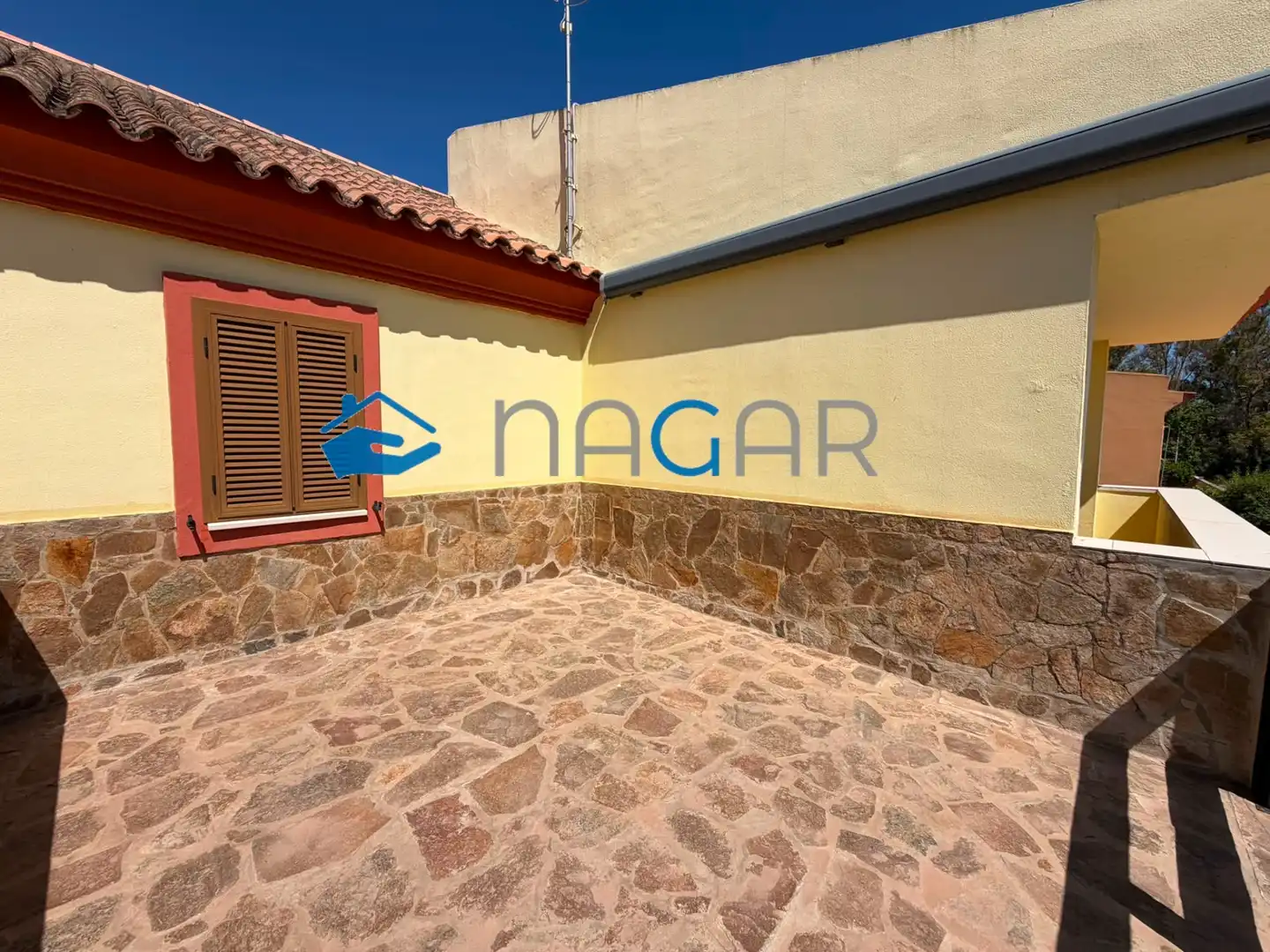 Terraza de Casa adosada en venta en Los Barrios con Jardín privado, Amueblado y Horno