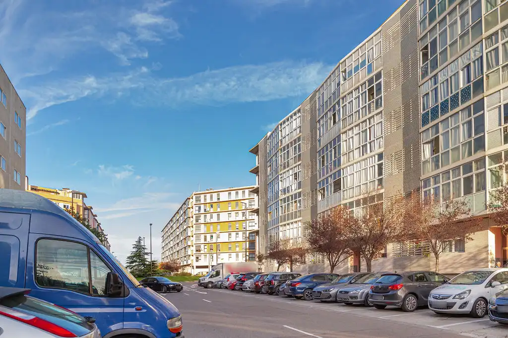 Vista exterior de Garatge en venda en Zaragoza