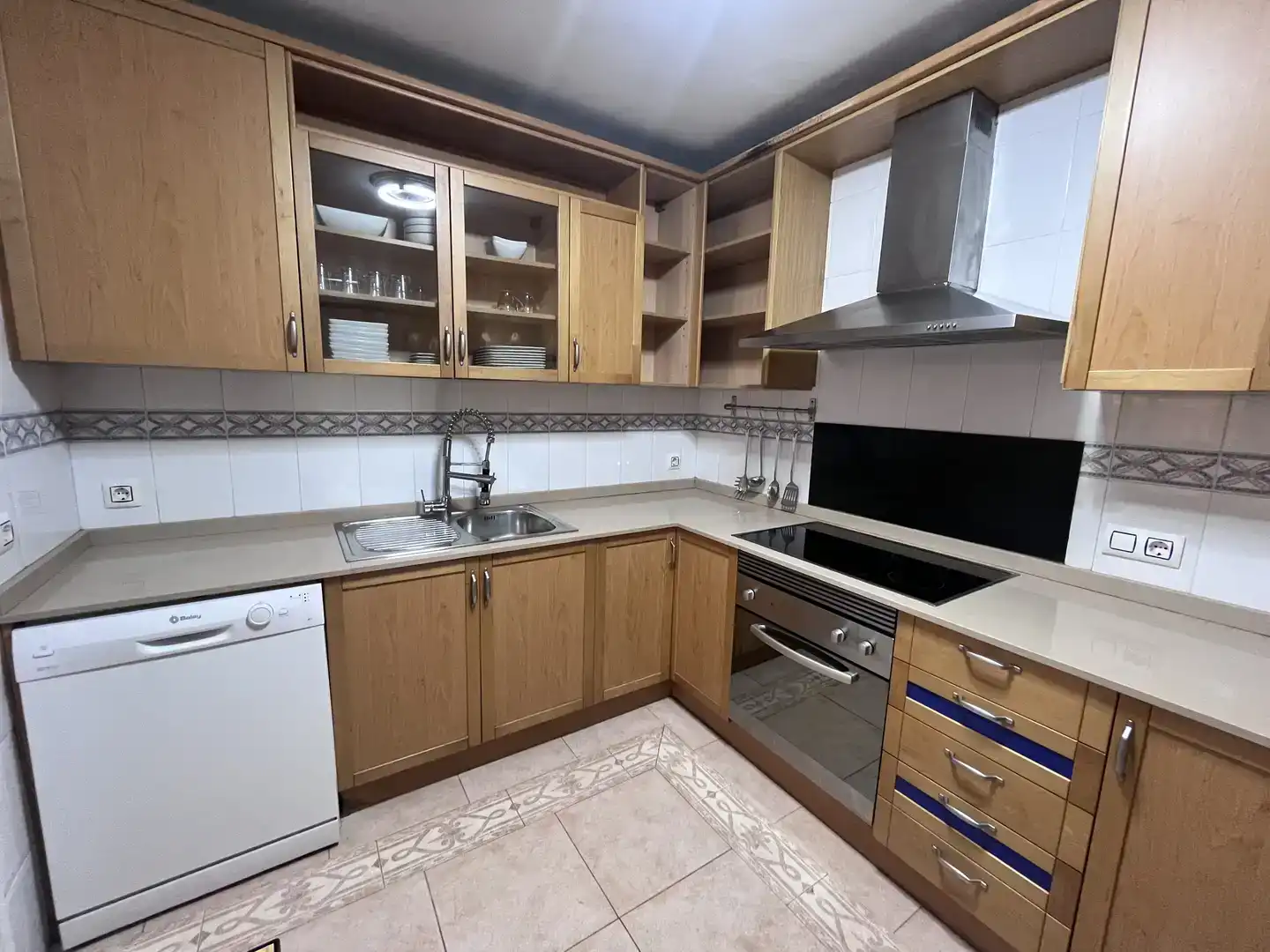 Cocina de Piso de alquiler en  Palma de Mallorca con Aire acondicionado, Parquet y Amueblado
