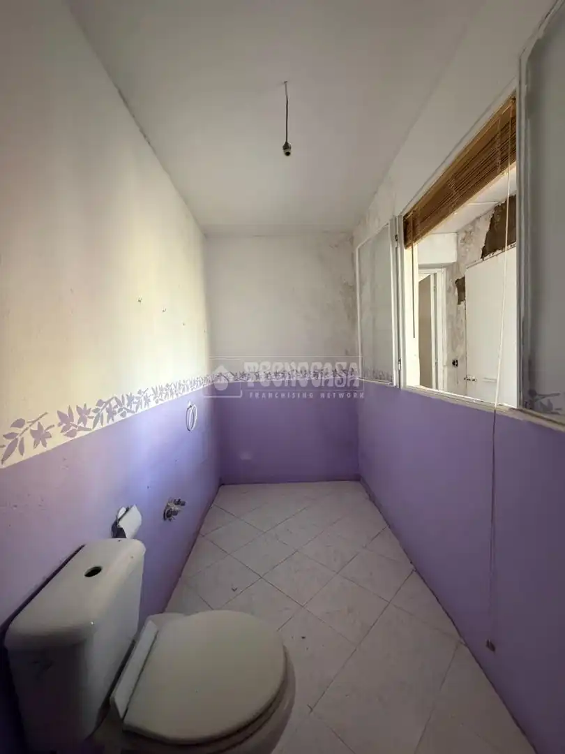 Bedroom of Houses for sale in Sevilla  with Terrace and Balcony