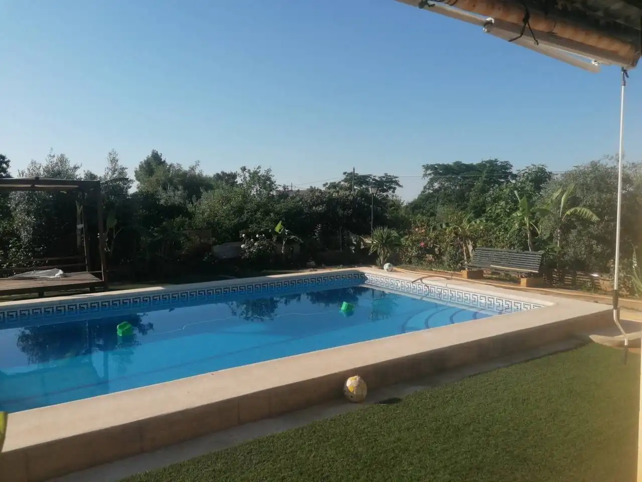 Piscina de Casa o chalet en venta en Carmona con Aire acondicionado, Jardín privado y Terraza
