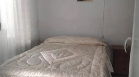Foto 5 de Casa adosada en venda a Calle Vicente Rey, 5, Lopera, Jaén
