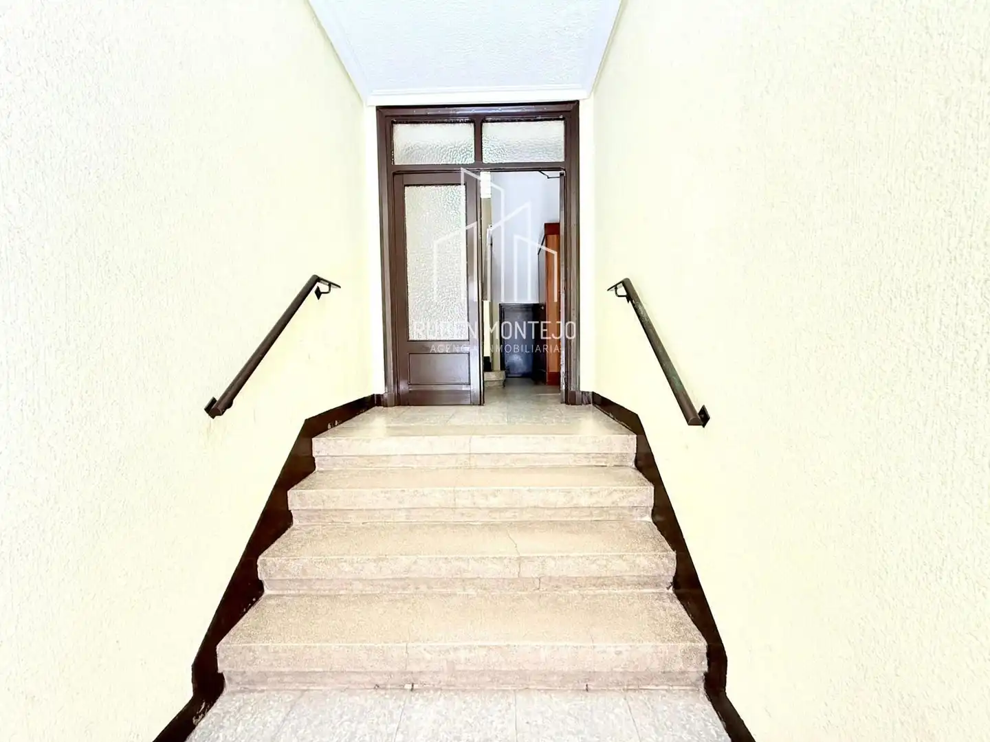 Flat for rent in Salamanca  with Heating, Terrace and Furnished