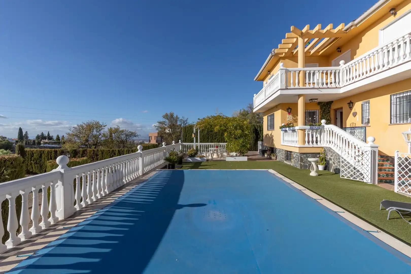 Piscina de Casa o xalet en venda en Gójar amb Calefacció, Jardí privat i Terrassa
