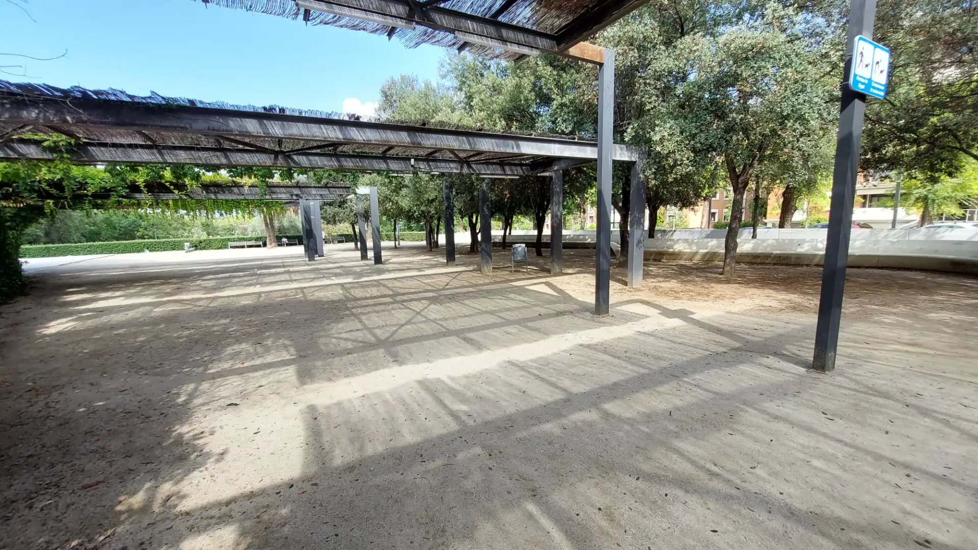 Parkplatz von Wohnung zum Verkauf in Vilafranca del Penedès mit Heizung, Parkett und Ofen