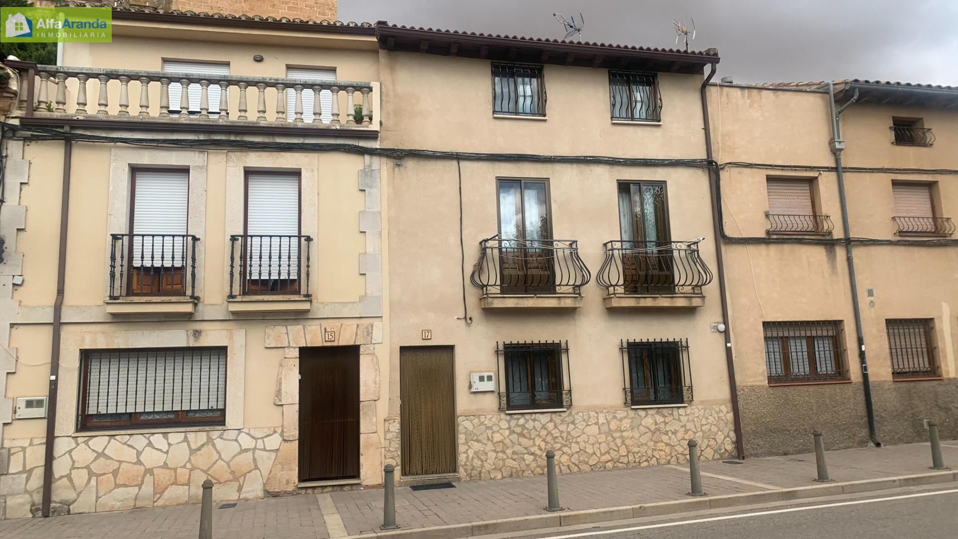Vista exterior de Casa o xalet en venda en Peñaranda de Duero amb Terrassa