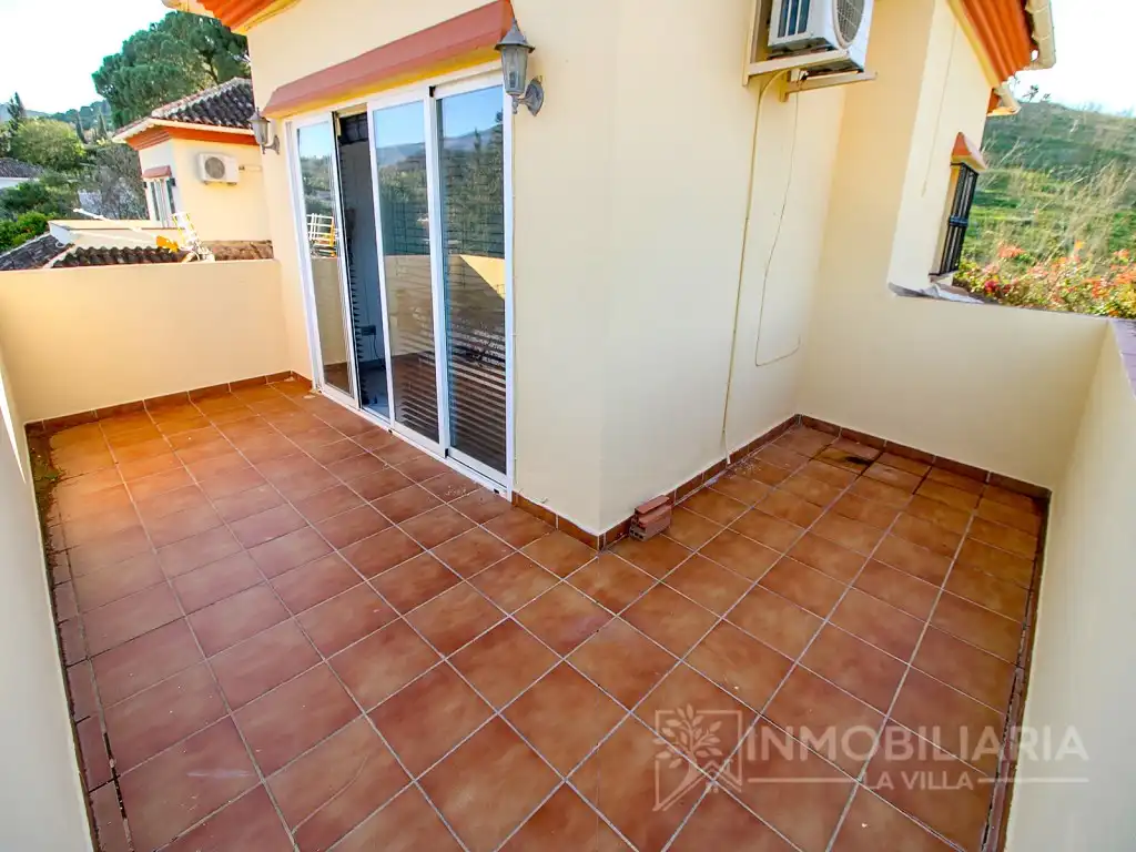 Terrace of Country homes for sale in Coín  with Swimming Pool
