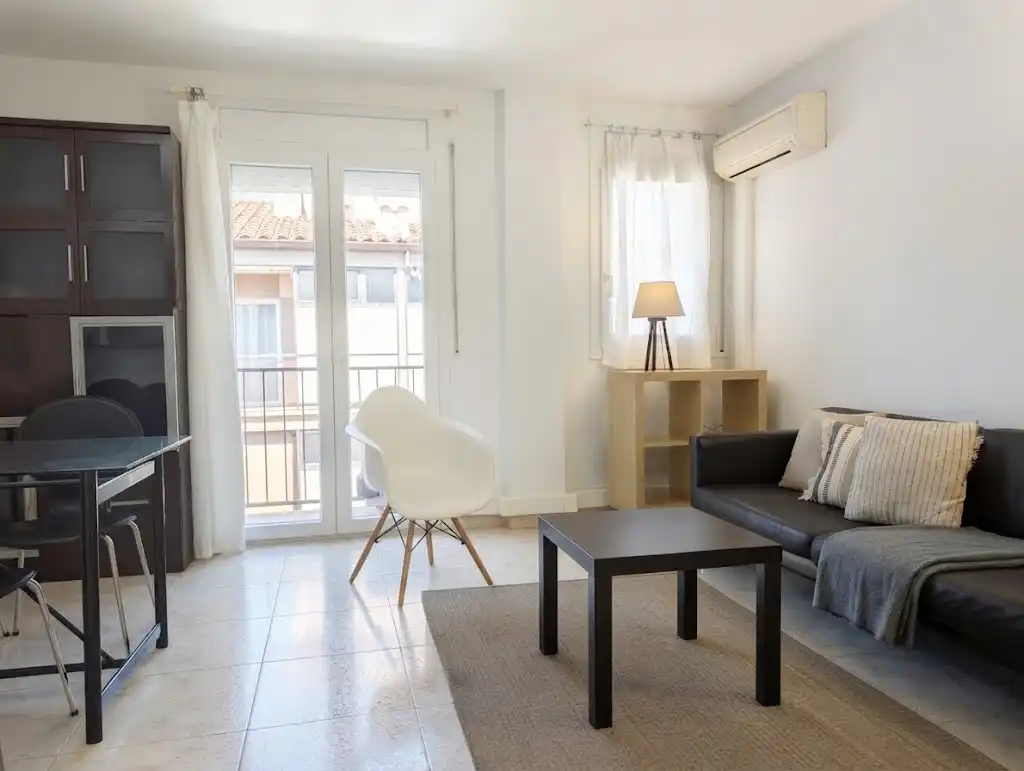 Appartamento con terrazza in vendita a Carrer Sant Hipòlit