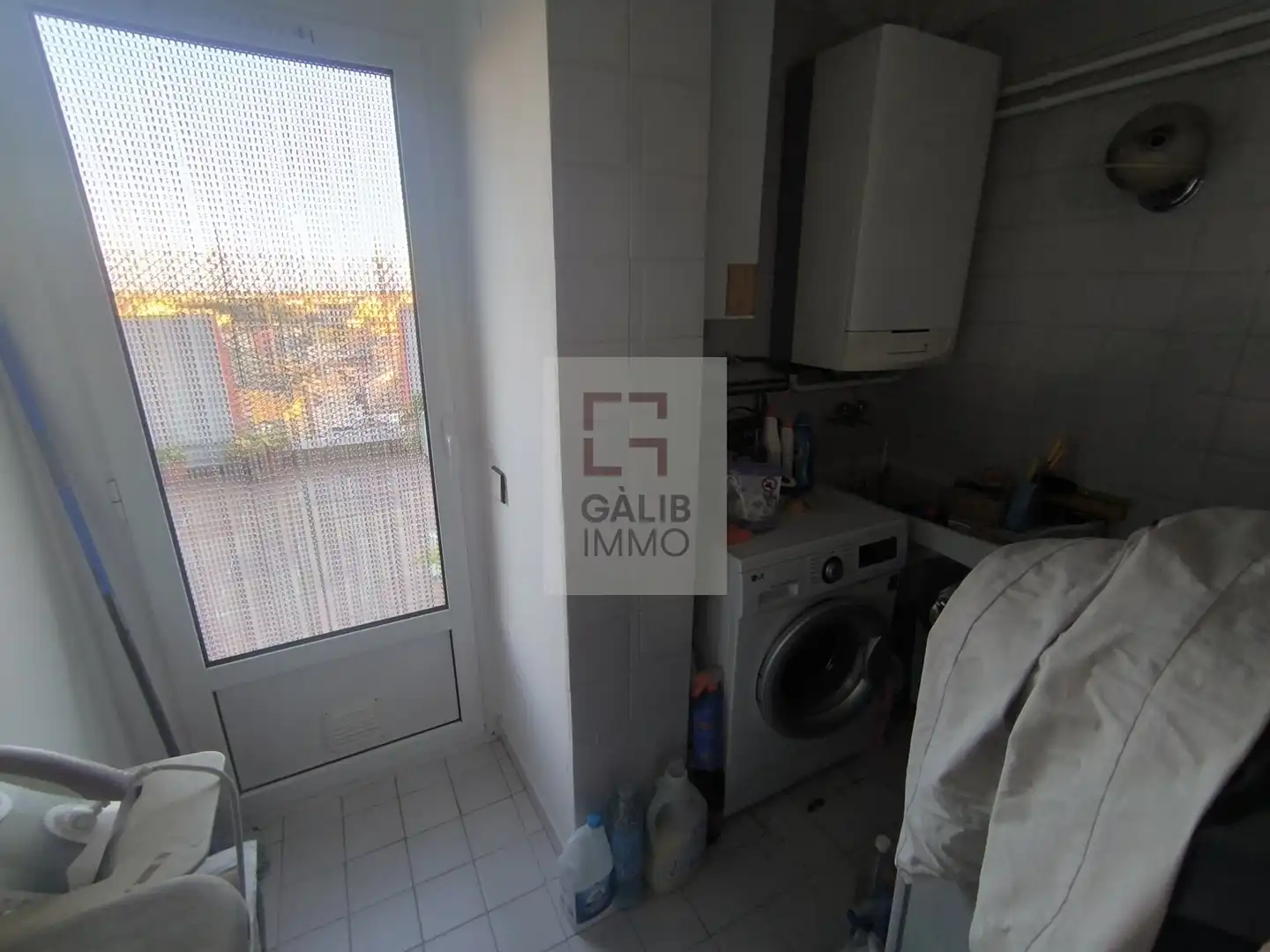 Cuina de Àtic en venda en Figueres amb Aire condicionat, Calefacció i Terrassa