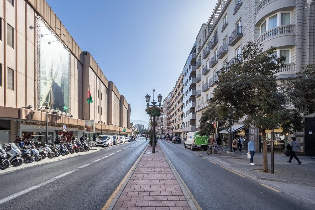 Exterior view of Flat for sale in  Granada Capital  with Heating and Storage room