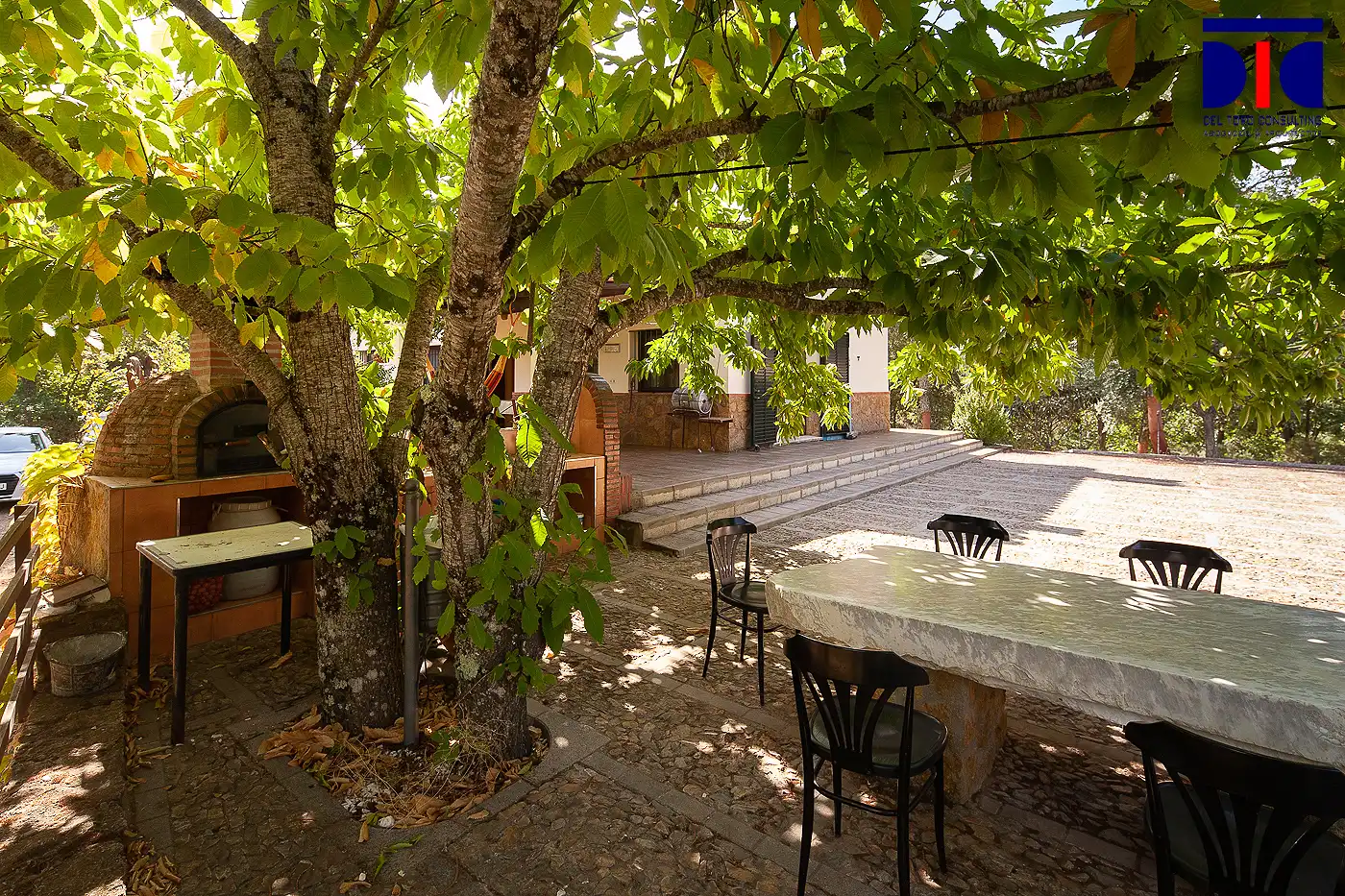 Terraza de Finca rústica en venta en Fuenteheridos con Aire acondicionado, Calefacción y Jardín privado