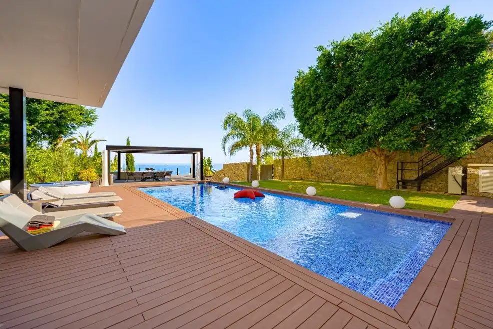 Piscina de Casa o chalet en venta en Altea con Aire acondicionado, Calefacción y Jardín privado