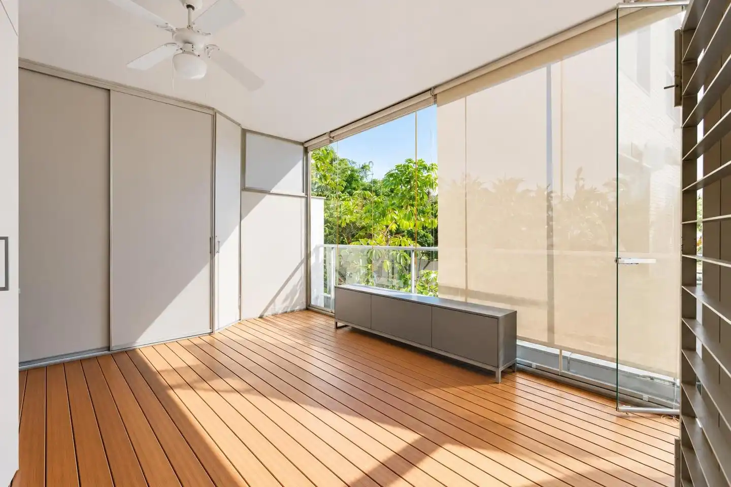 Terrasse von Wohnung zum Verkauf in Almería mit Klimaanlage, Heizung und Terrasse
