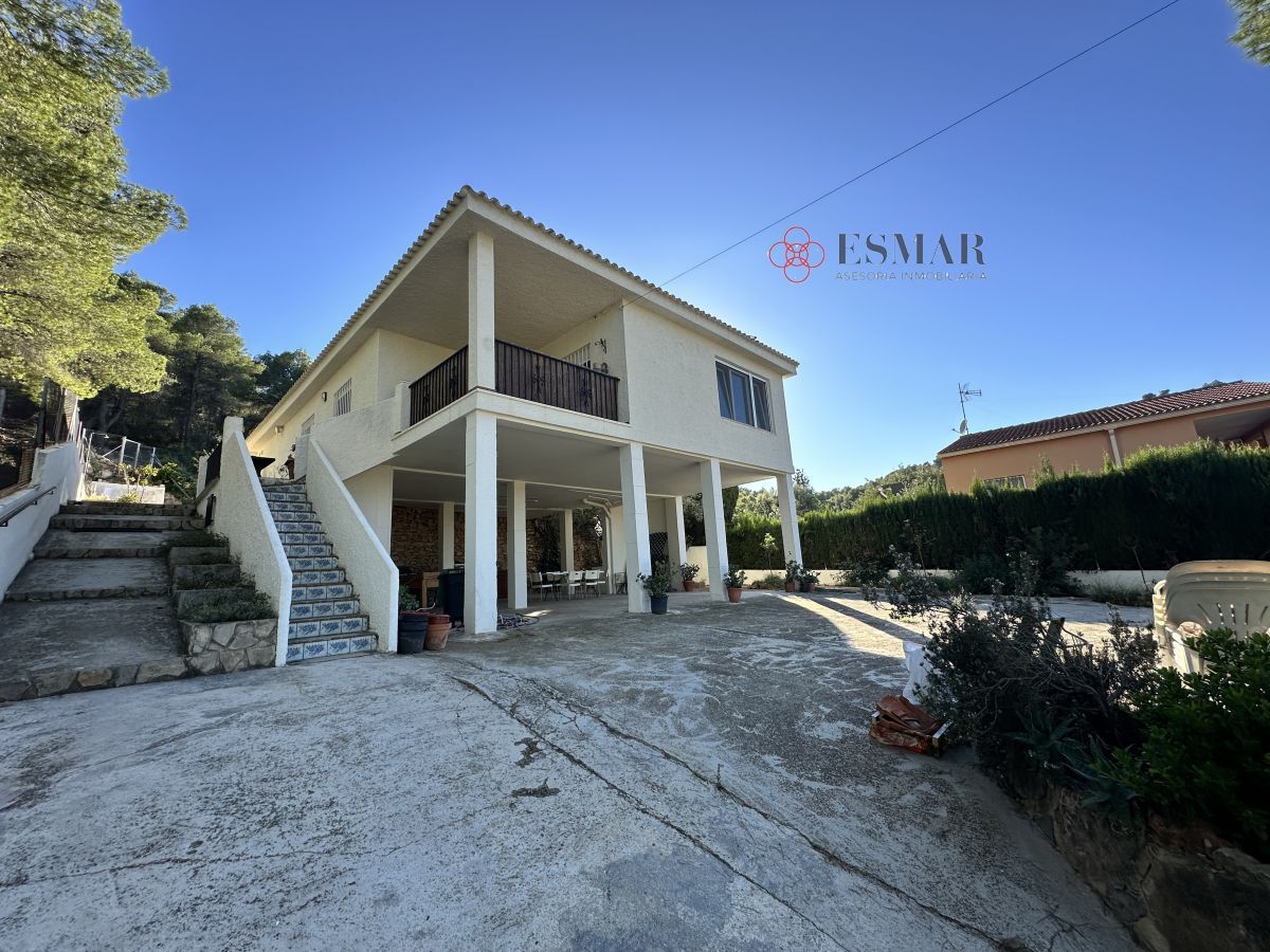 Vista exterior de Casa o xalet en venda en Algar de Palancia amb Aire condicionat, Calefacció i Jardí privat
