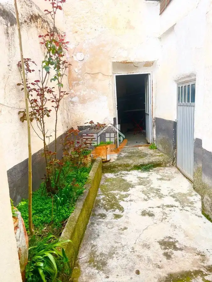 Casa adosada en venta en María con Terraza