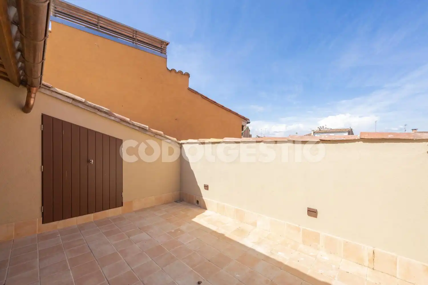 Flat for rent in Escales, Centre