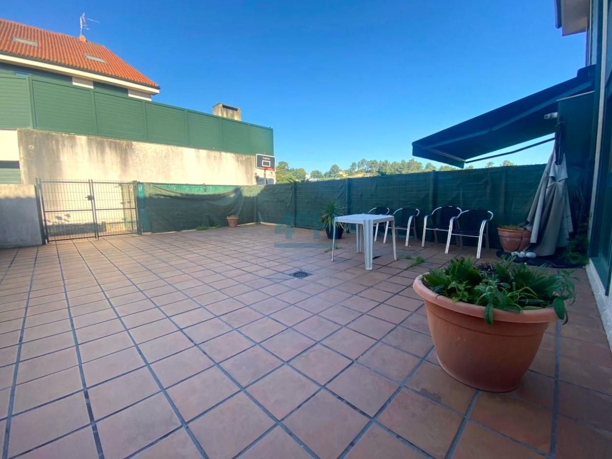 Terrace of Single-family semi-detached for sale in San Cibrao das Viñas  with Heating, Private garden and Terrace