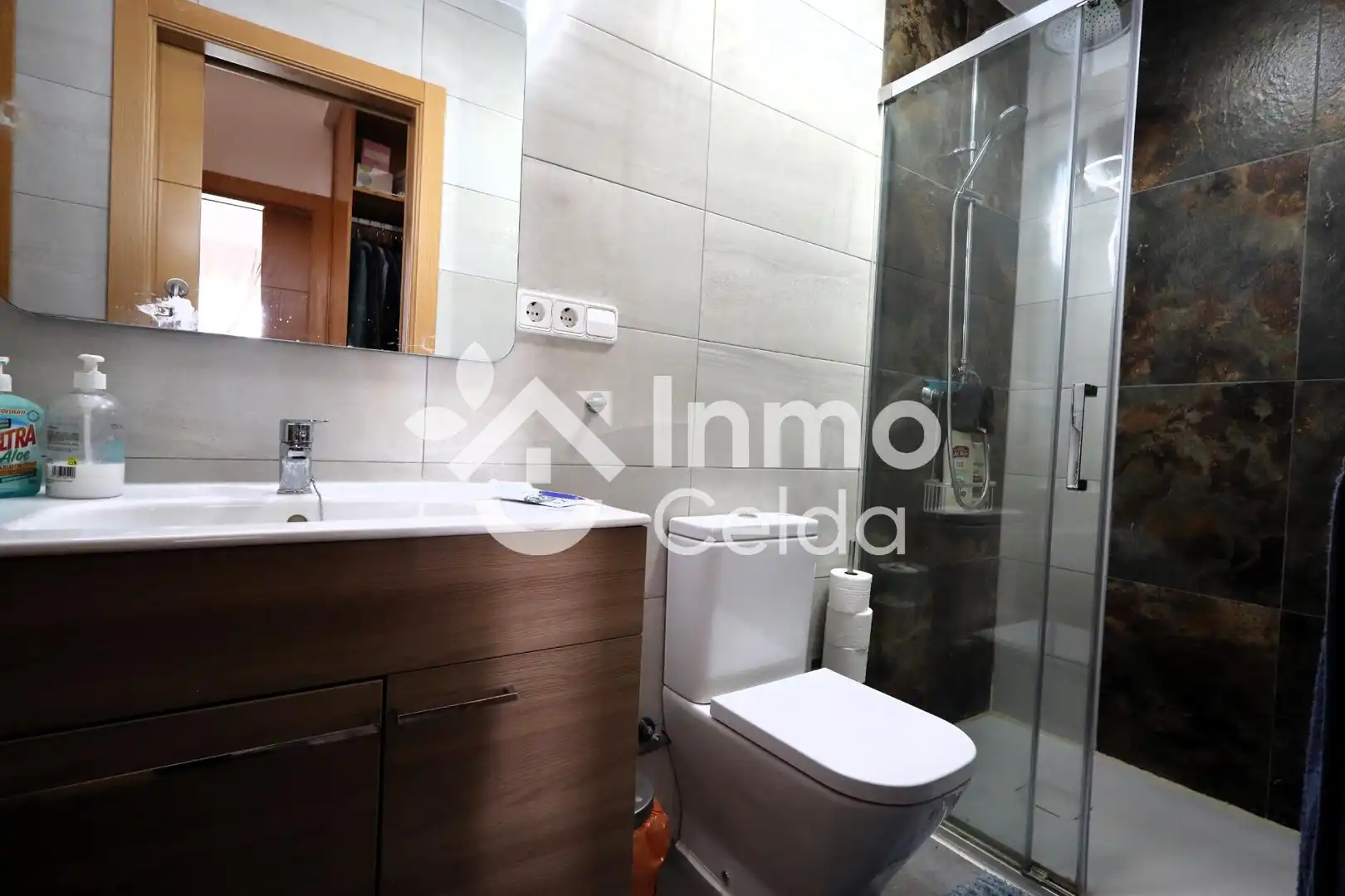 Baño de Casa o chalet en venta en Chiva con Aire acondicionado, Calefacción y Jardín privado