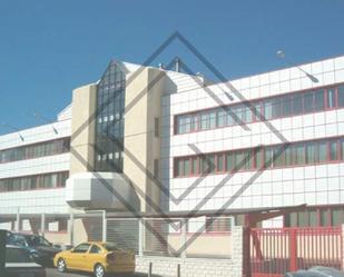 Vista exterior de Edifici en venda en Alcobendas