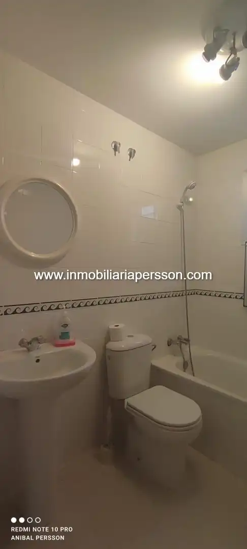 Baño de Piso en venta en Écija con Aire acondicionado