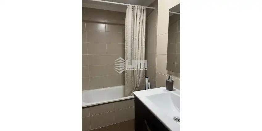 Bany de Àtic en venda en Sagunto / Sagunt amb Aire condicionat, Terrassa i Traster