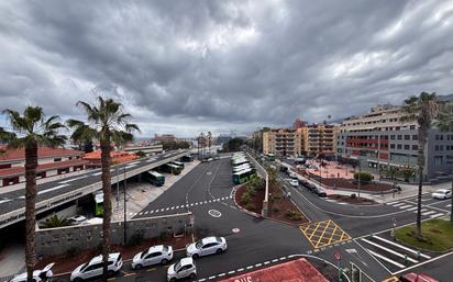 Vista exterior de Estudi en venda en Puerto de la Cruz amb Moblat, Balcó i Piscina comunitària