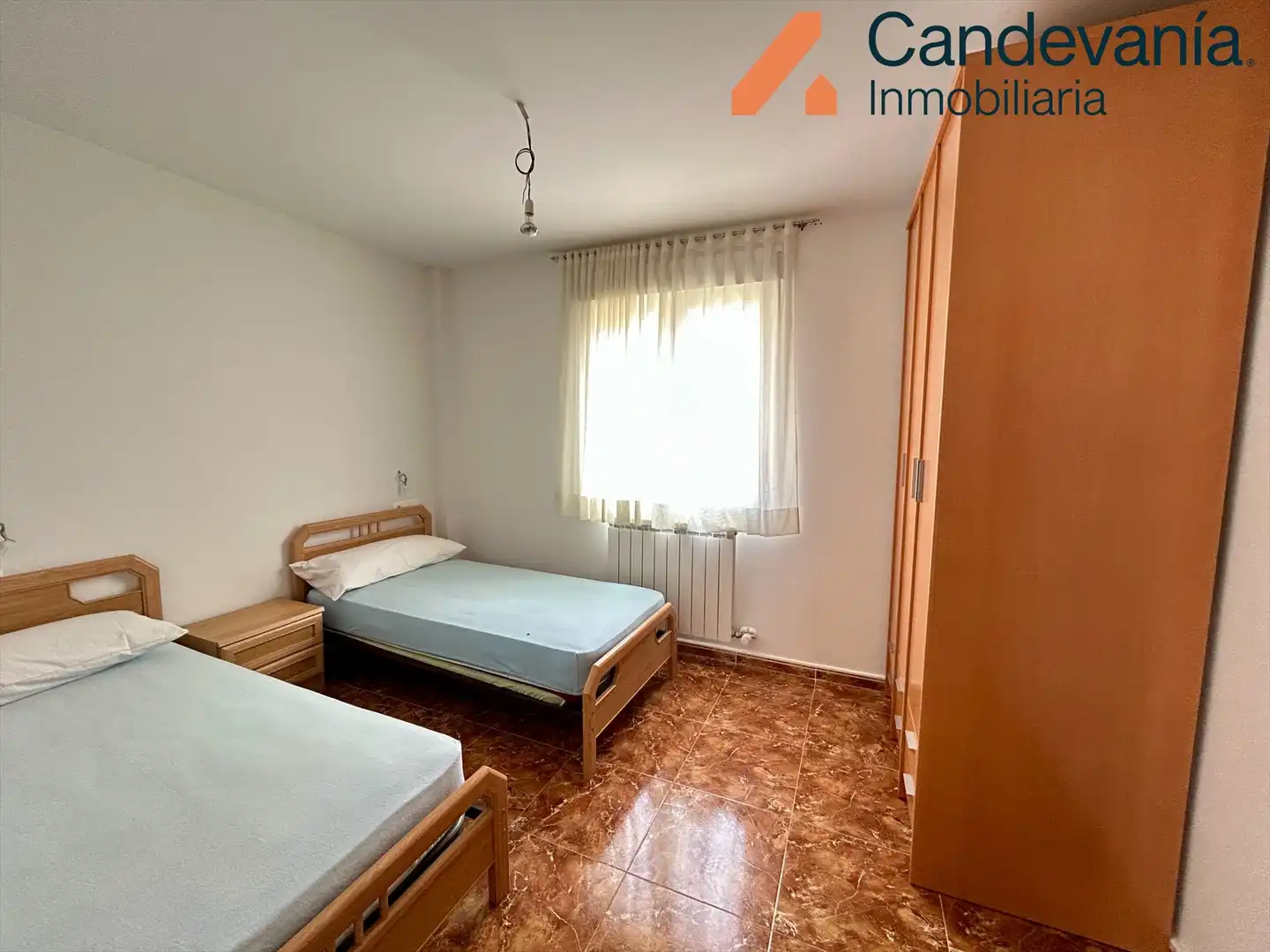 Habitación de Piso en venta en San Mateo de Gállego con Calefacción y Trastero