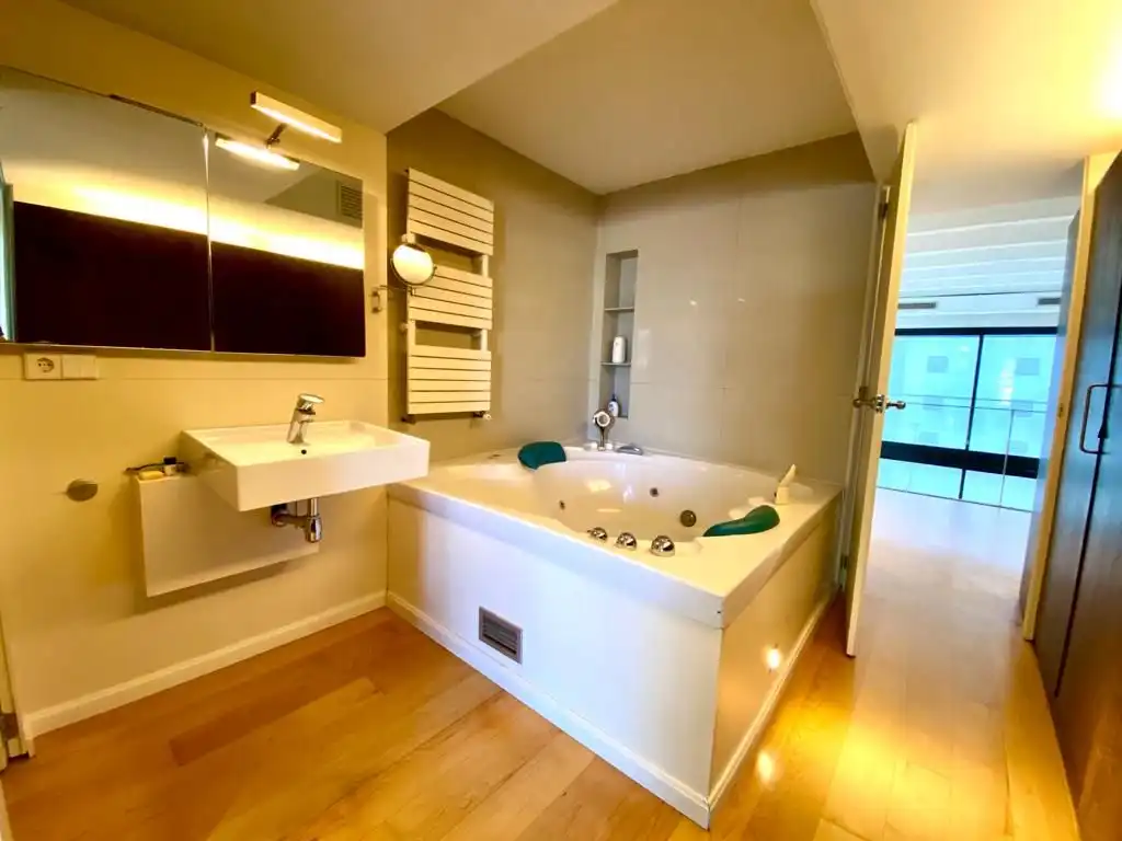Loft mieten mit Kaufoption in Carrer d'Àvila, El Poblenou
