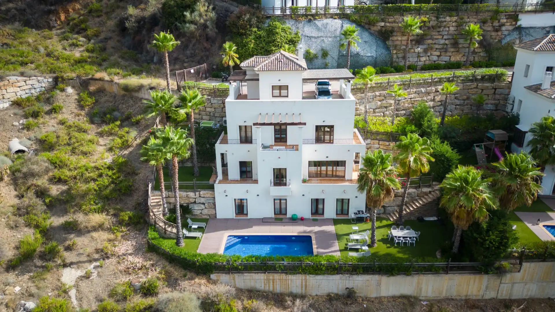 Chalet con terraza en venta en Calle Hinaharros 30, imagen 3