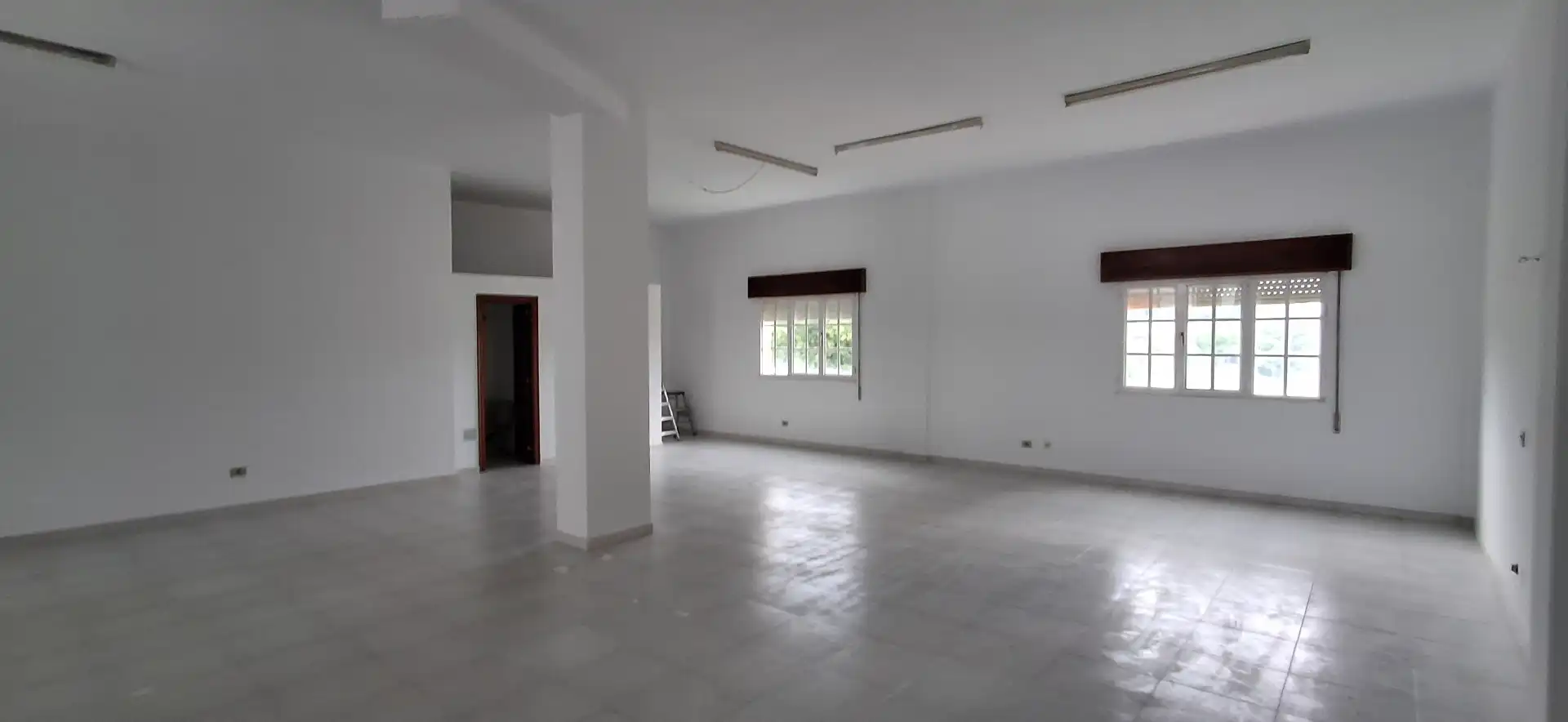 Business premises to rent in Calle Cimadevila 73, imagen 21