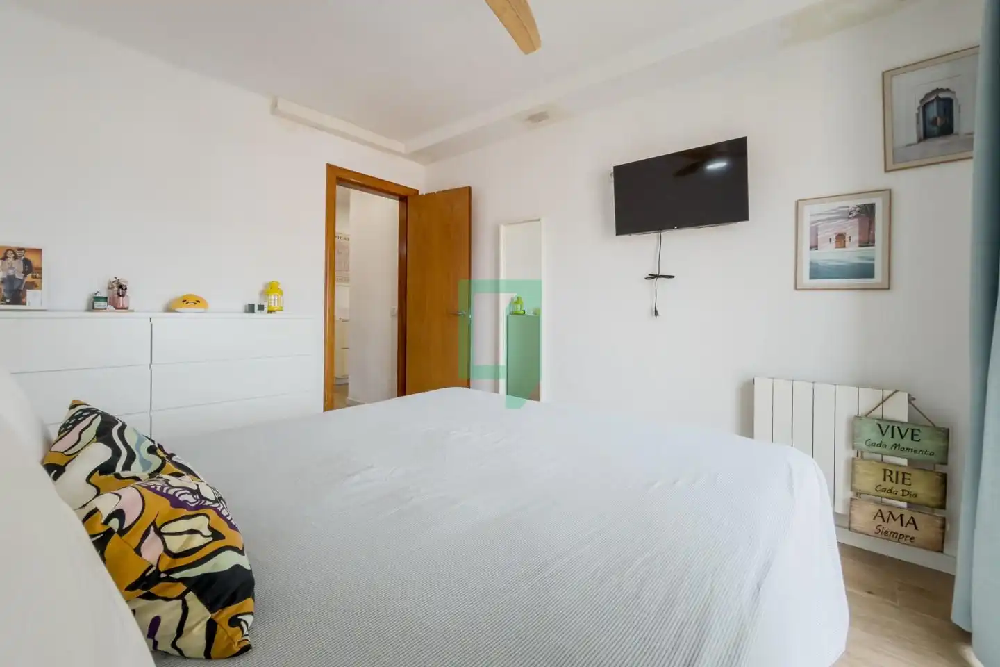 Habitación de Piso en venta en Badalona con Aire acondicionado, Calefacción y Balcón