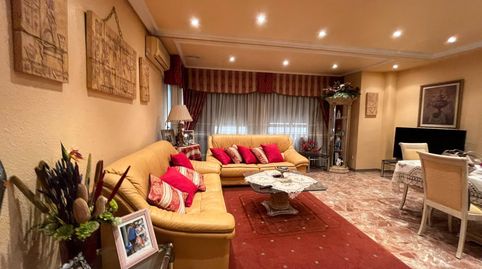 Foto 3 de Piso en venta en Calle Benito Perez Galdos, Pont Nou - Corazón de Jesús, Elche / Elx