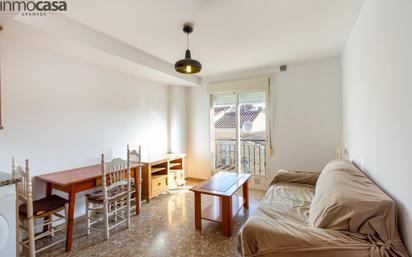 Sala d'estar de Apartament en venda en Las Gabias amb Balcó