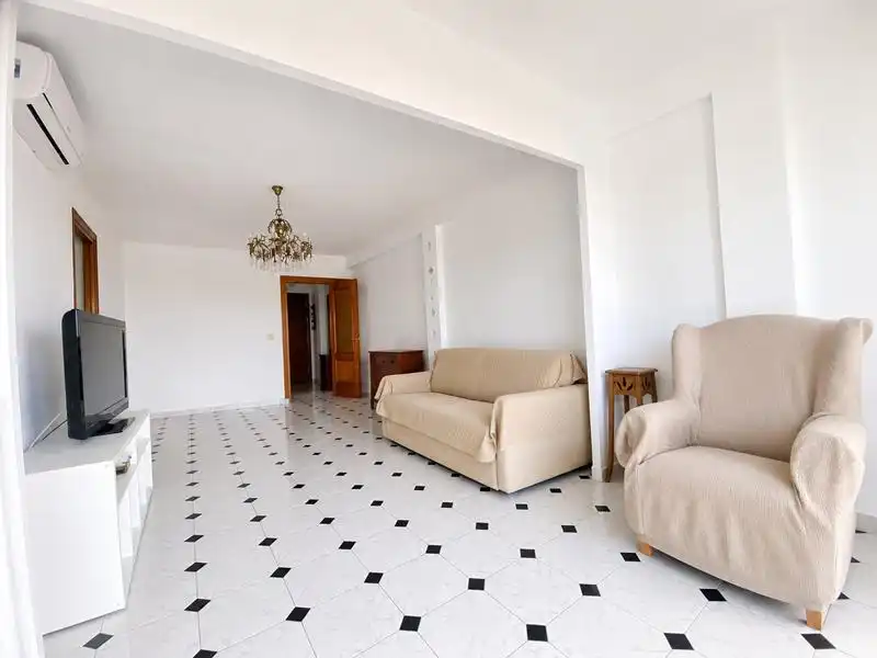 Piso con ascensor en venta en Carretera de Cádiz
