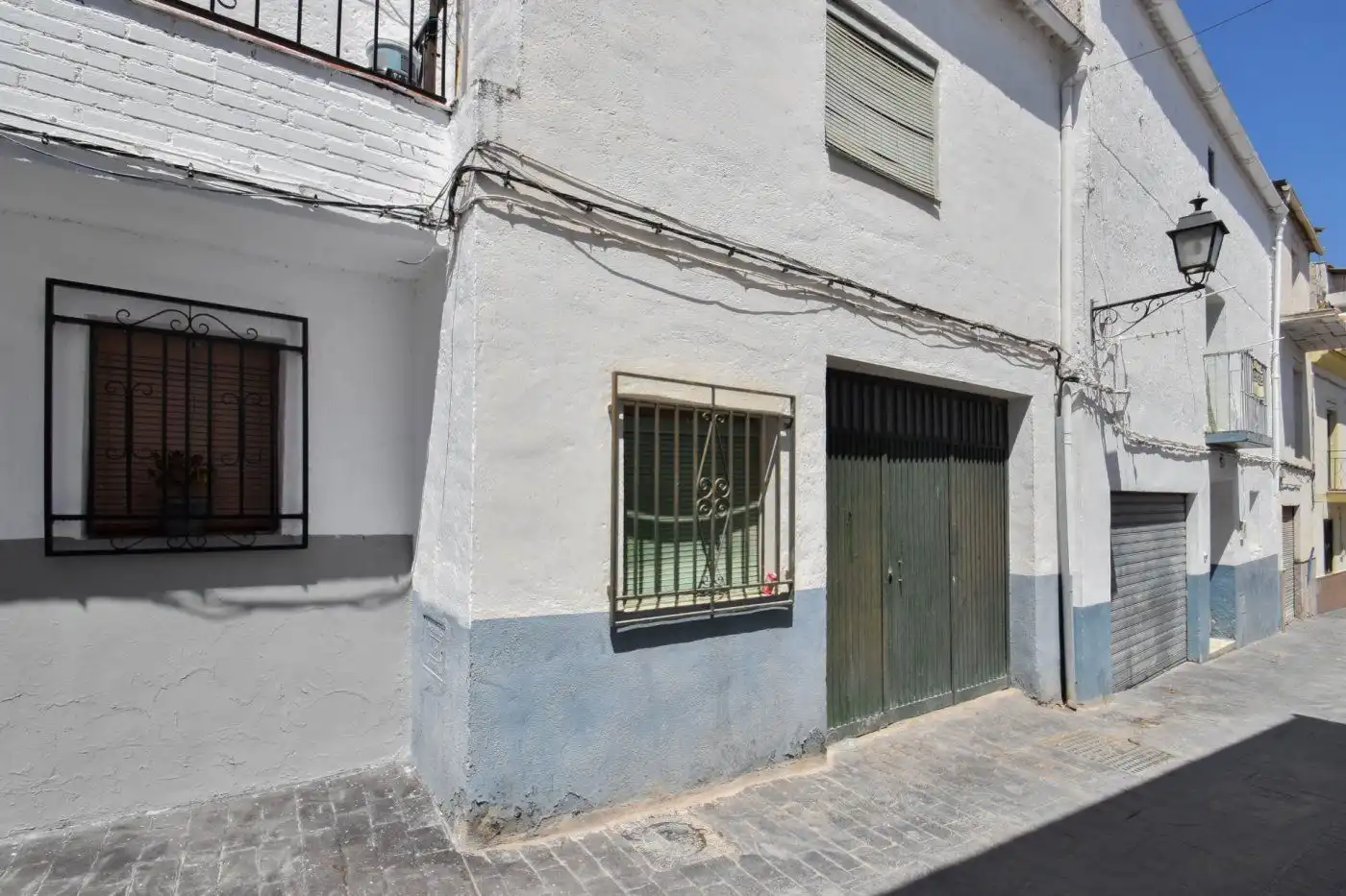 Garage for sale in Colomera