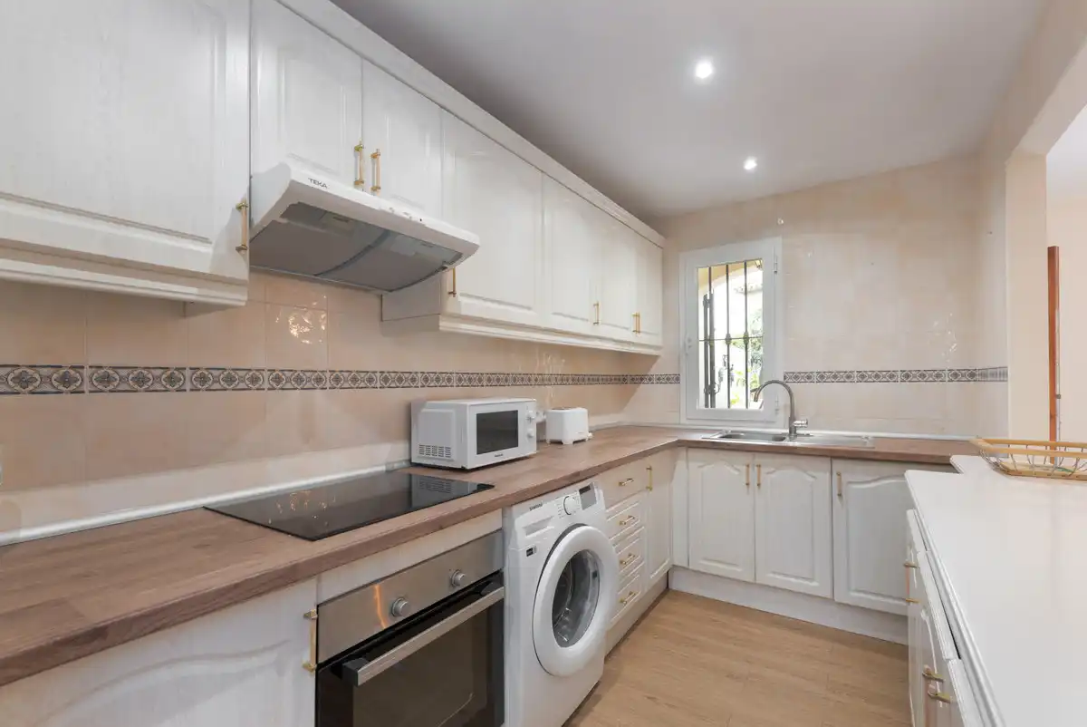 Appartement compact avec piscine à louer à Avenida del Golf, imagen 8