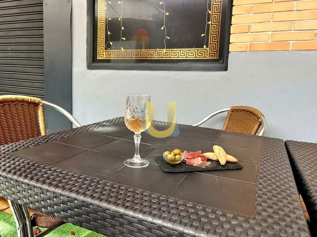 Local comercial en traspaso en Hispanoamérica - Comunidades, imagen 3