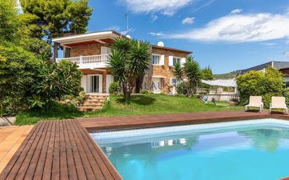 Garden of House or chalet for sale in Alella  with Terrace and Swimming Pool