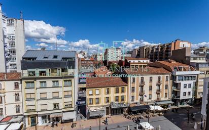 Exterior view of Flat for sale in León Capital   with Heating, Terrace and Storage room