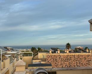 Vista exterior de Casa adosada en venda en Torremolinos amb Aire condicionat, Calefacció i Parquet