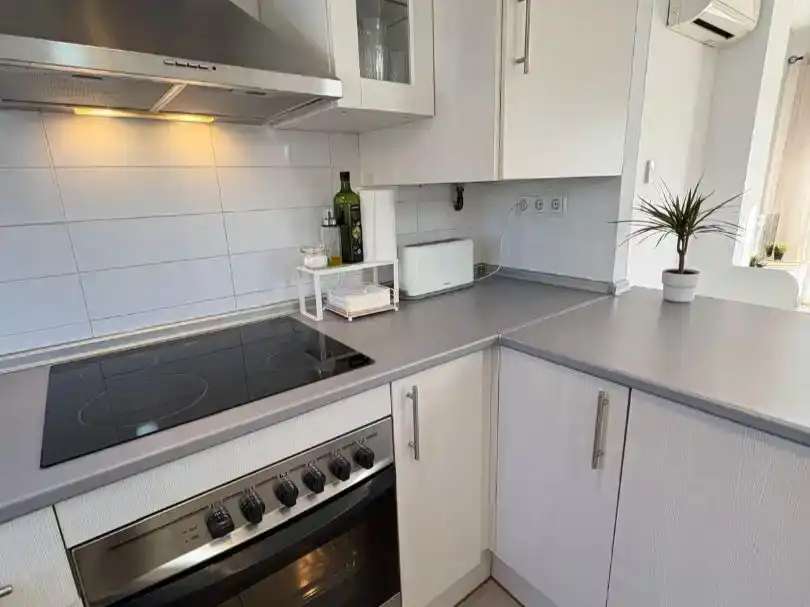 Cuina de Apartament de lloguer en Torre-Pacheco amb Aire condicionat, Jardí privat i Moblat
