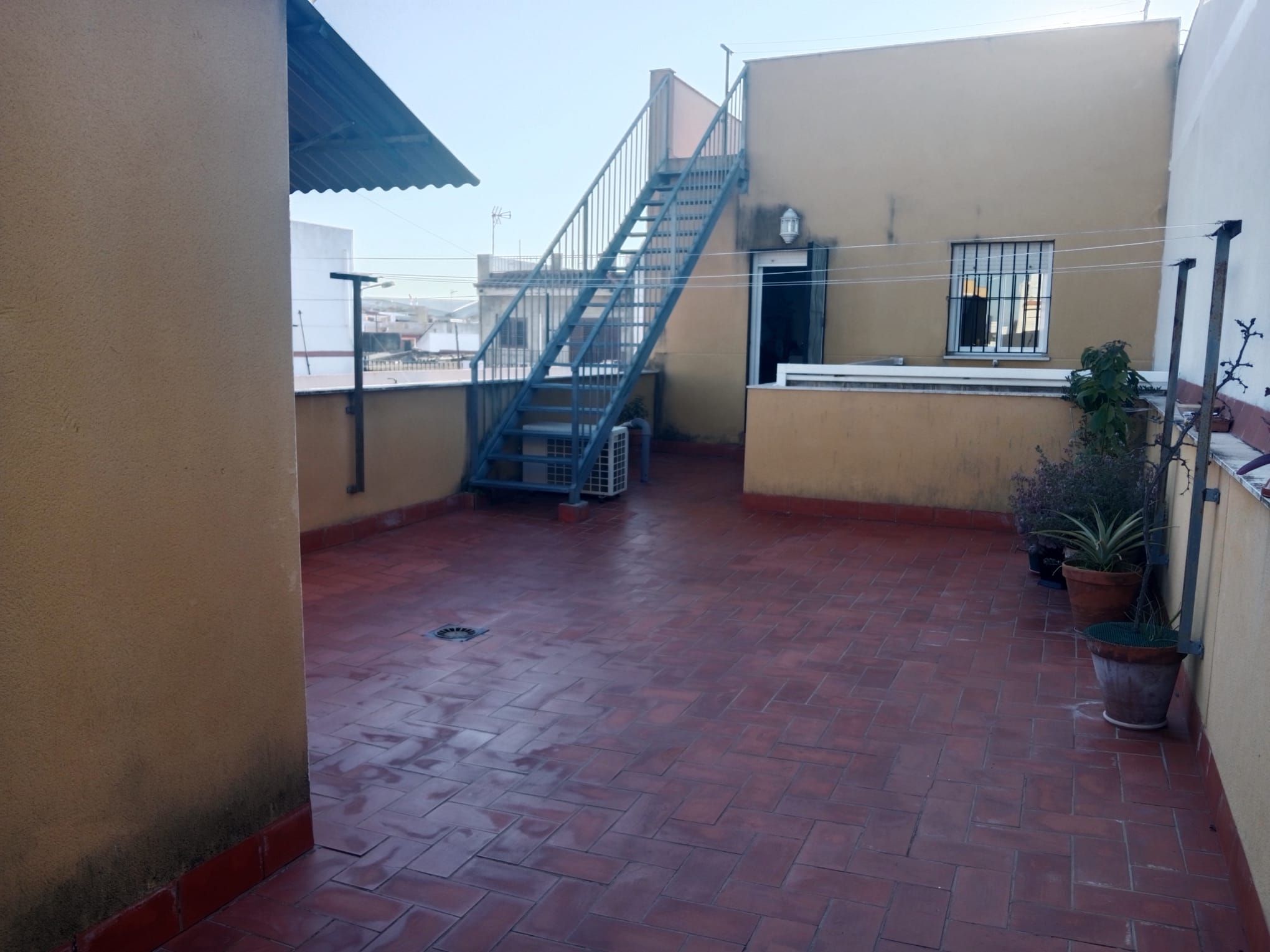 Terrassa de Casa o xalet en venda en Dos Hermanas amb Aire condicionat, Terrassa i Traster
