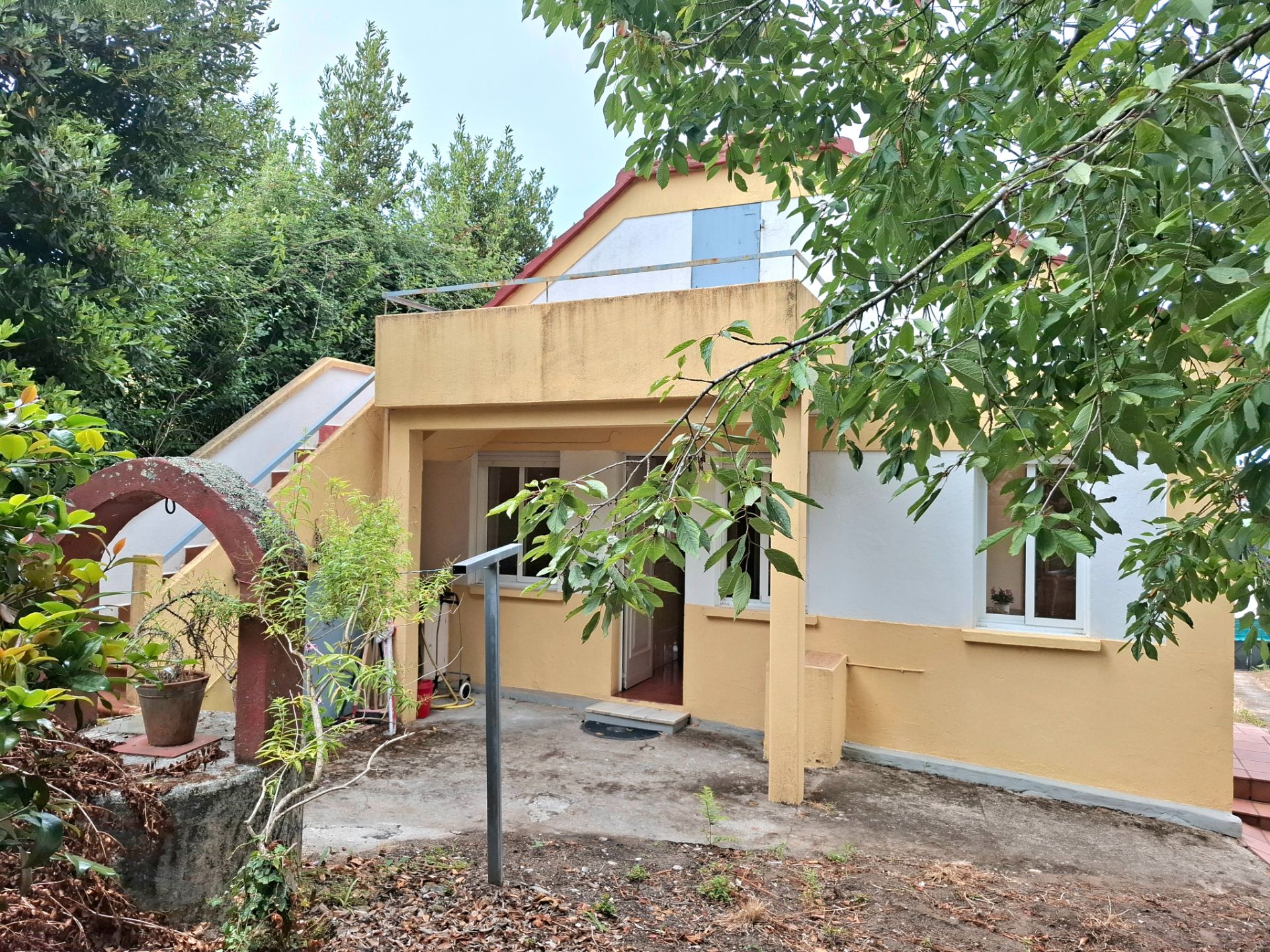 Jardí de Casa o xalet en venda en Vigo  amb Calefacció, Jardí privat i Traster
