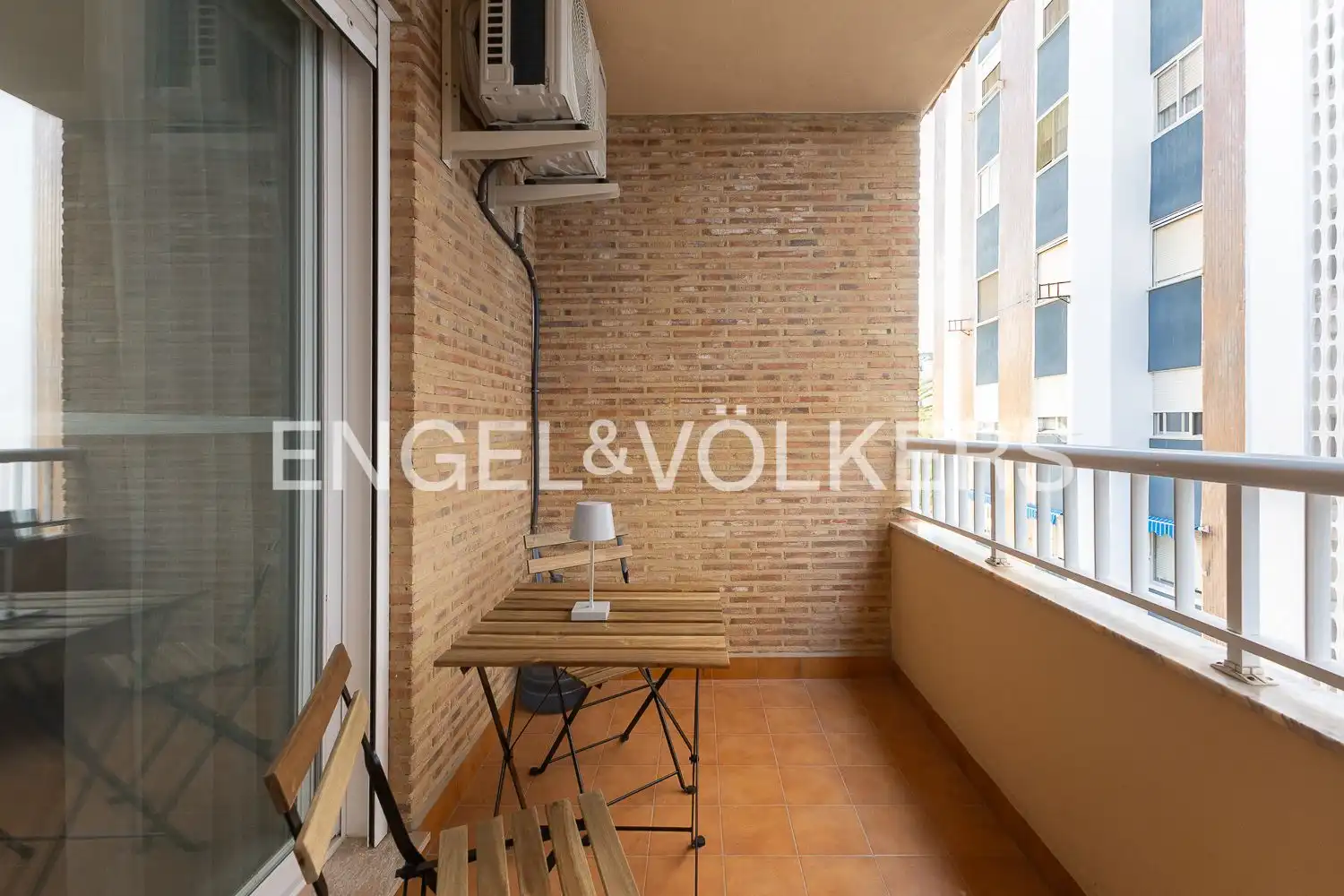 Terraza de Piso de alquiler en Sagunto / Sagunt con Aire acondicionado, Calefacción y Parquet